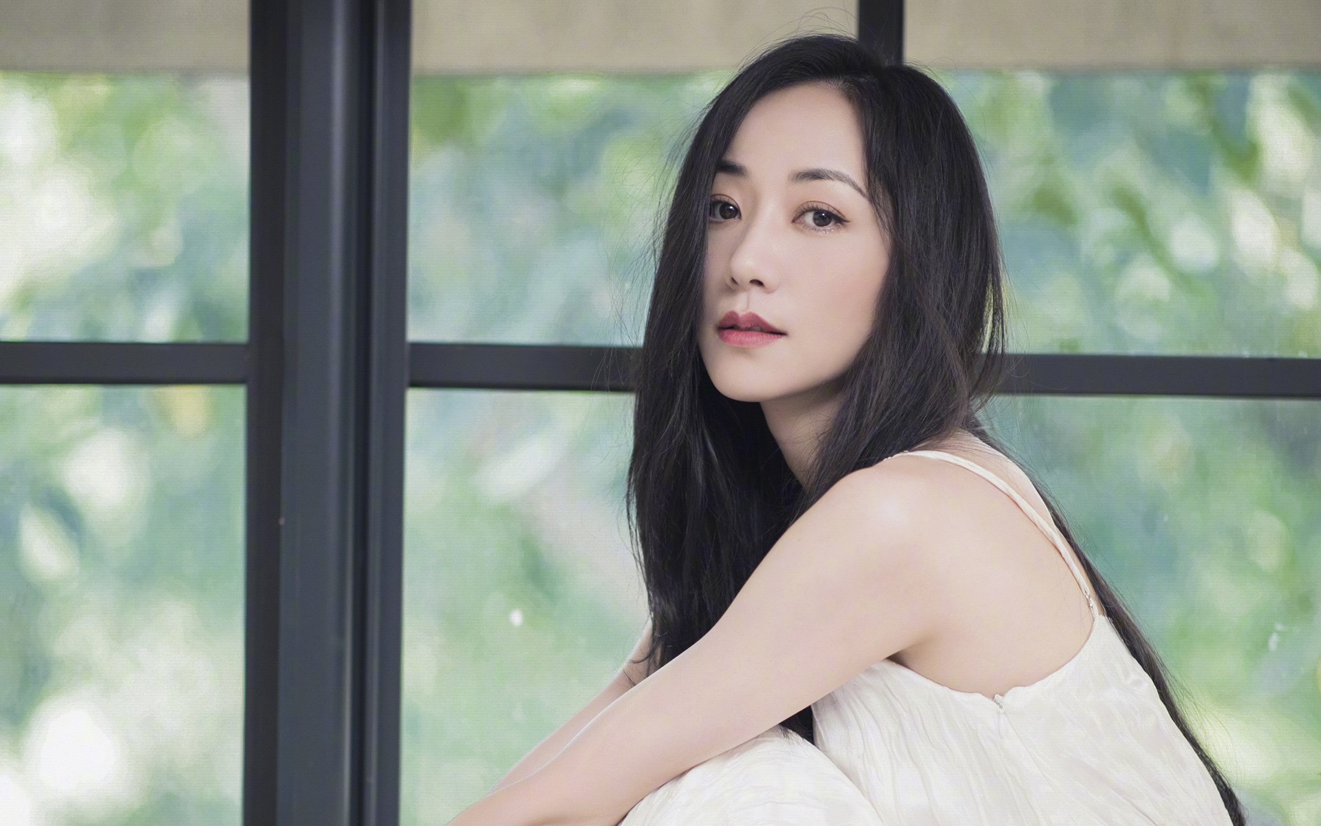 开云官方网站-中超联赛观众人数持续增长，球迷热情高涨，中超联赛观看人数
