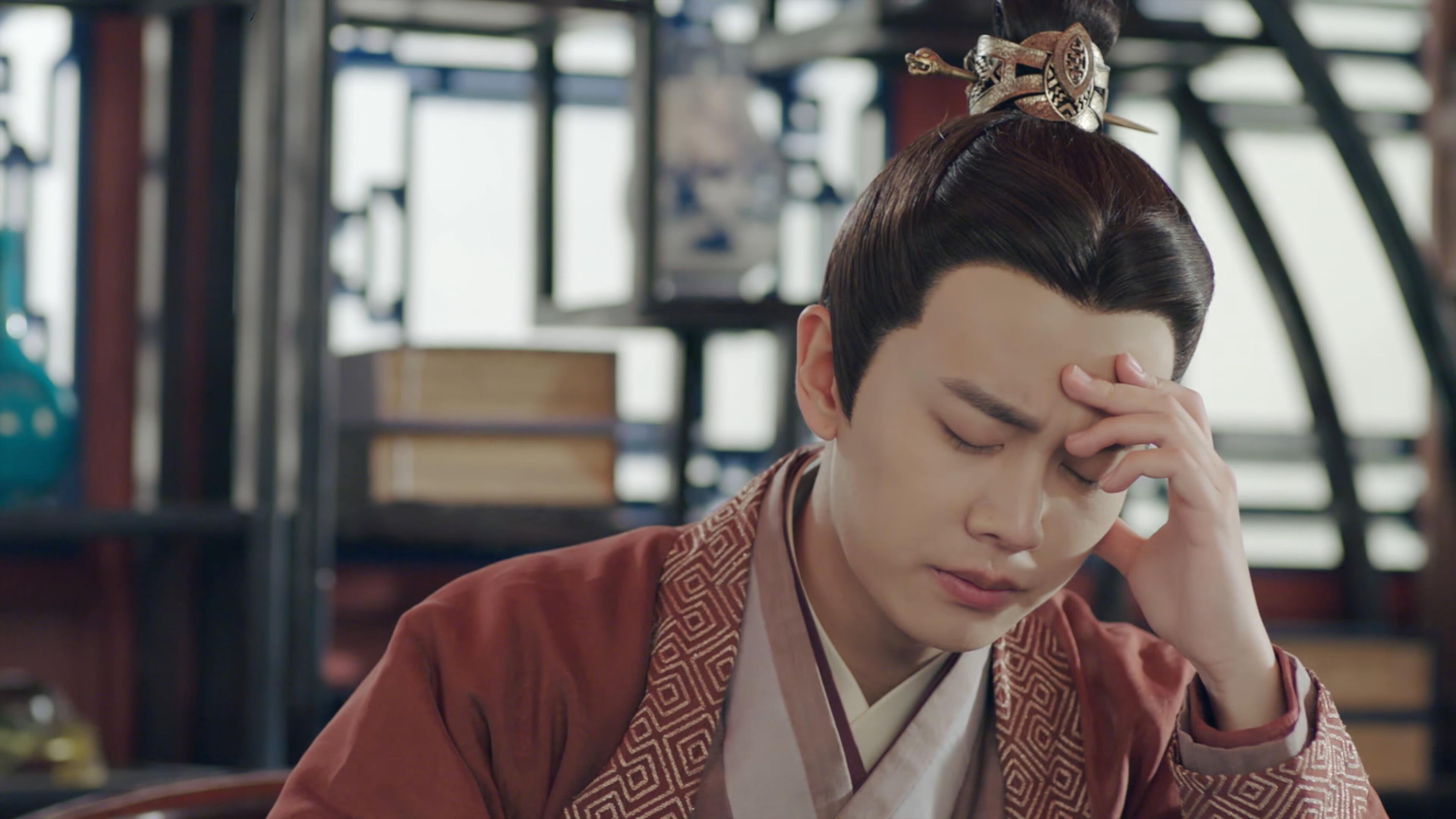 替补登场提升前场压迫活力，替补出场什么意思