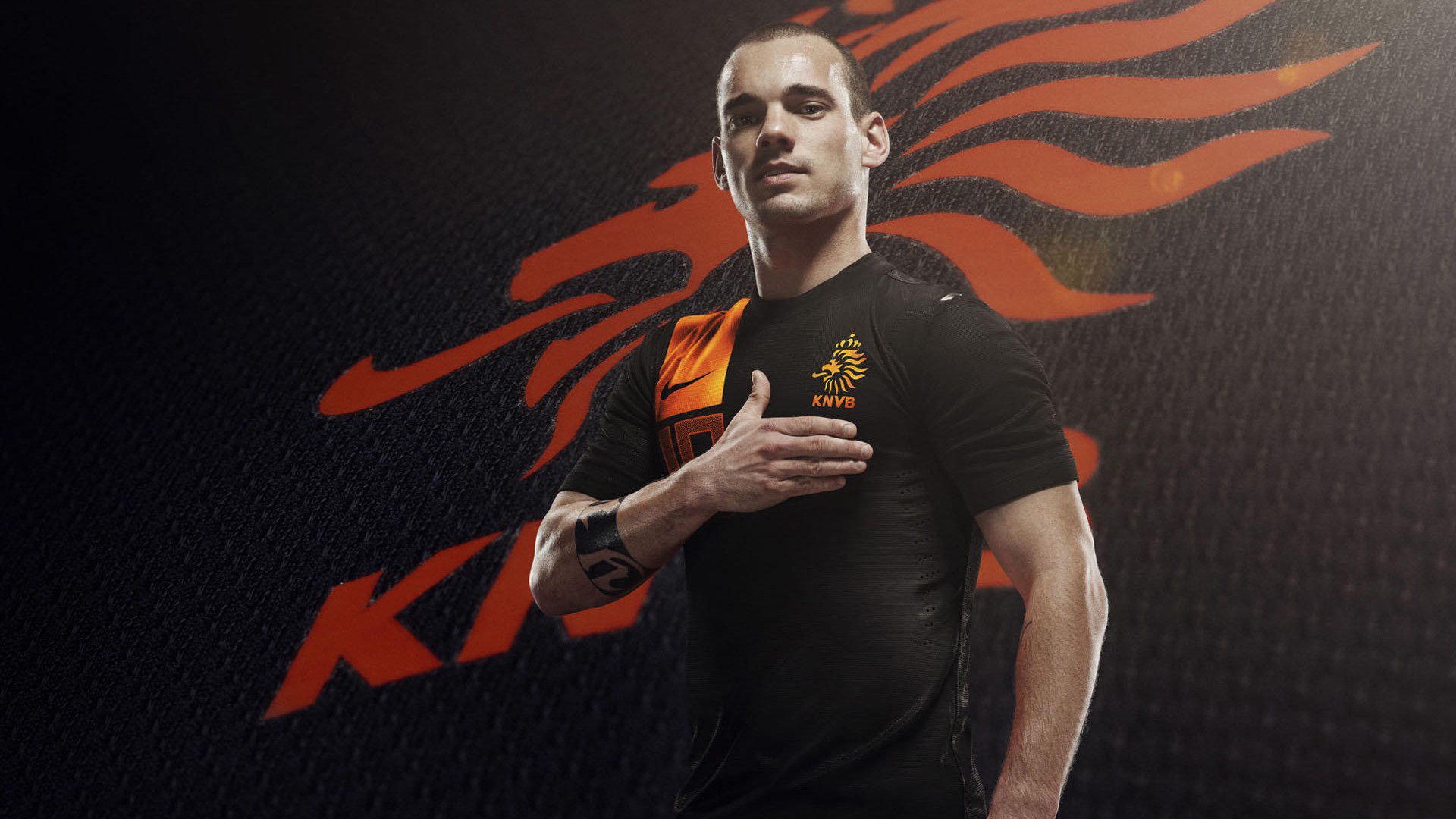 _极地冰湖冰泳比赛：冰封世界的速度较量_，极地冰主要在哪里