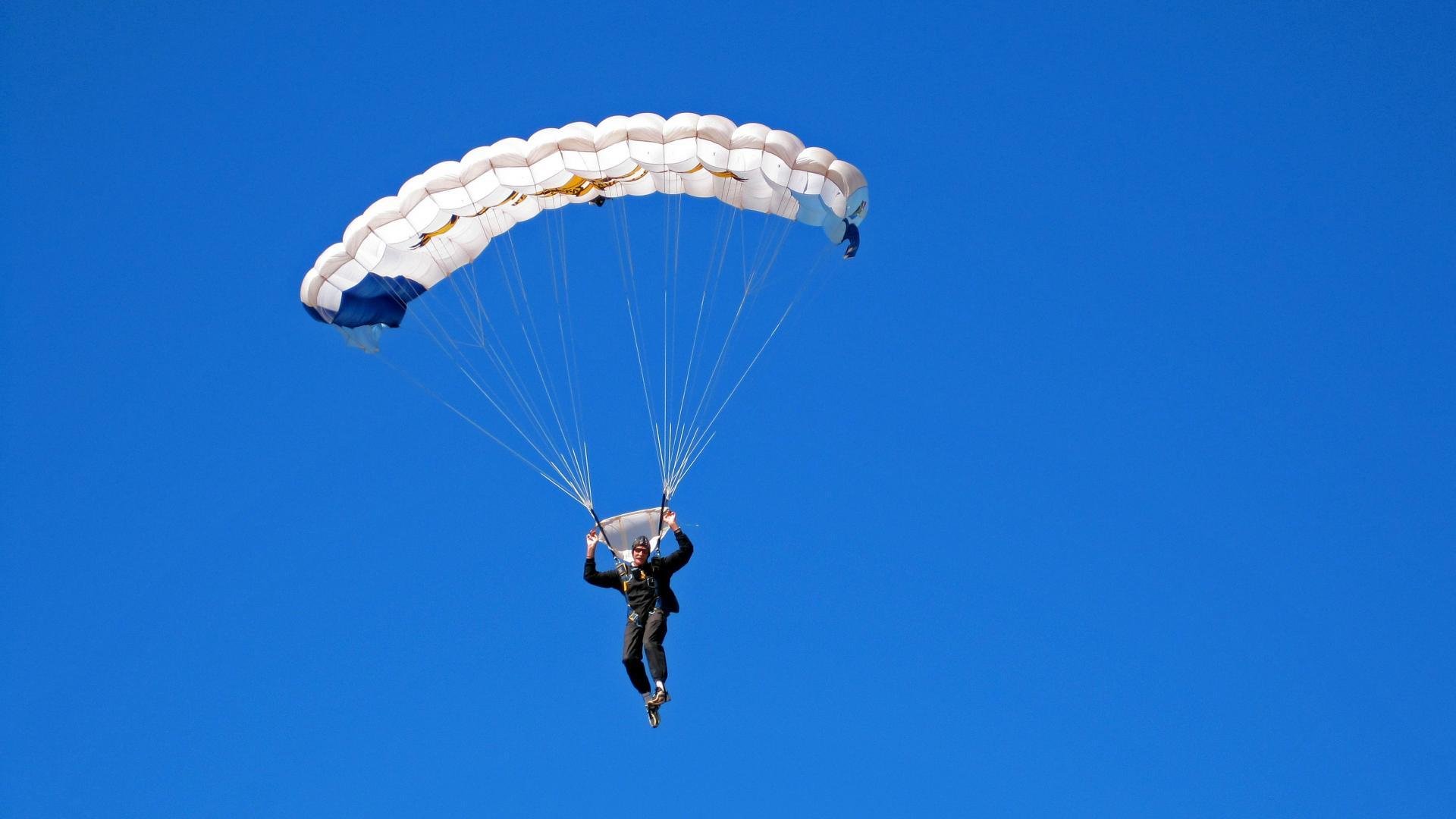 对比分析：传统赛制与创新玩法的优劣，各类创新赛事如火如荼